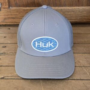 Huk Hat Cap Fitted Mens Large Gray Mesh Trucker Fishing Stretch Performance